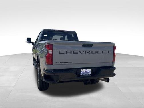 2025 Chevrolet Silverado 2500 Custom