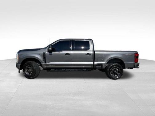 2023 Ford F-350 Lariat Super Duty