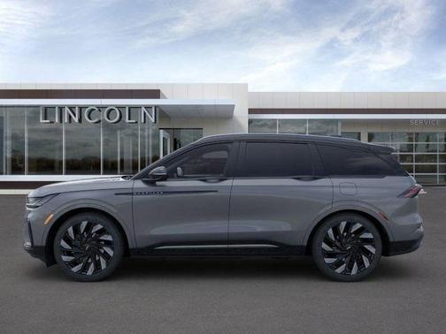 2025 Lincoln Nautilus Reserve