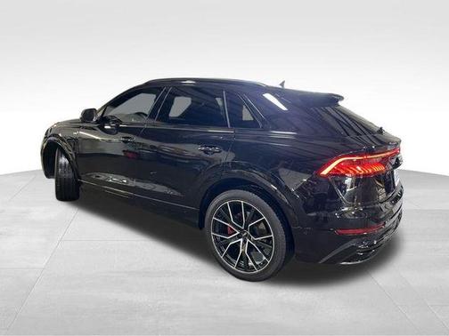 2020 Audi Q8 55 Prestige