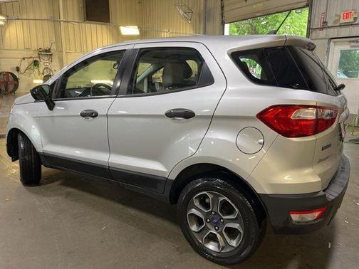 Silver Metallic 2021 Ford EcoSport S