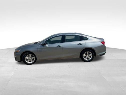 Sterling Gray Metallic 2024 Chevrolet Malibu LT