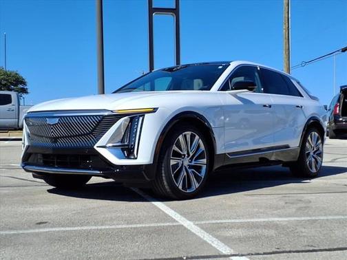 2025 Cadillac LYRIQ Luxury