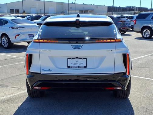 2025 Cadillac LYRIQ Luxury