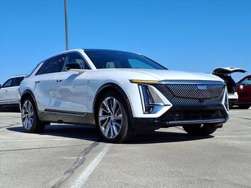 2025 Cadillac LYRIQ Luxury