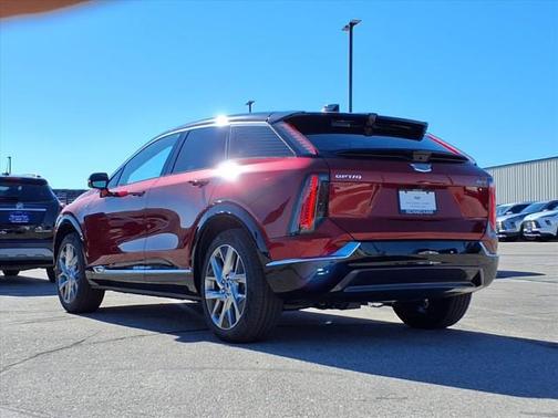 2026 Cadillac OPTIQ Luxury