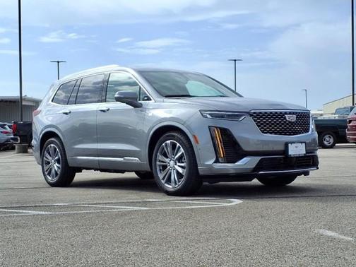 2025 Cadillac XT6 Premium Luxury FWD