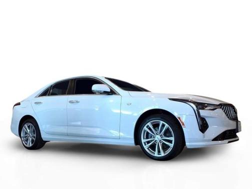 2026 Cadillac CT4 Luxury RWD