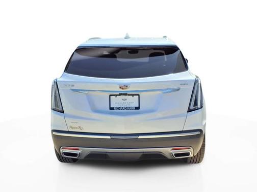 Crystal White Tricoat 2026 Cadillac XT5 Premium Luxury