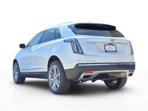 Crystal White Tricoat 2026 Cadillac XT5 Premium Luxury