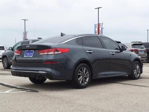 2020 Kia Optima LX