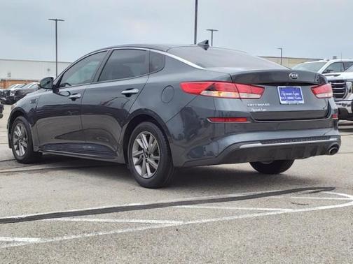 2020 Kia Optima LX