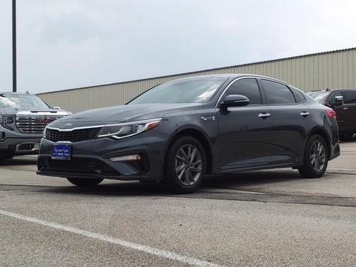 2020 Kia Optima LX