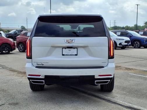 2025 Cadillac Escalade Premium Luxury
