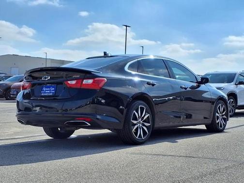 2020 Chevrolet Malibu FWD RS