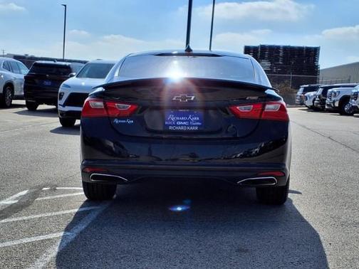 2020 Chevrolet Malibu FWD RS