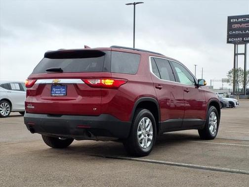 2020 Chevrolet Traverse LT Cloth