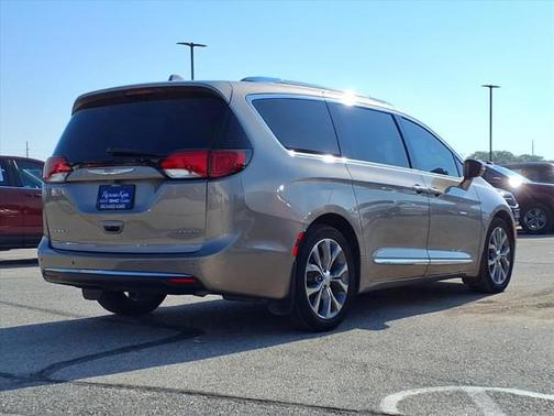 2018 Chrysler Pacifica Limited