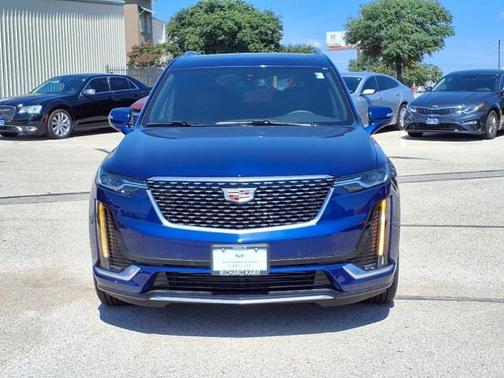 2025 Cadillac XT6 Luxury FWD