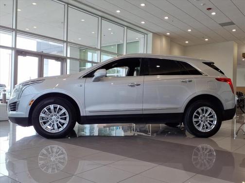 2017 Cadillac XT5 Base