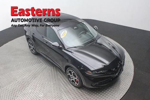 Alfa Black 2024 Alfa Romeo Tonale Veloce