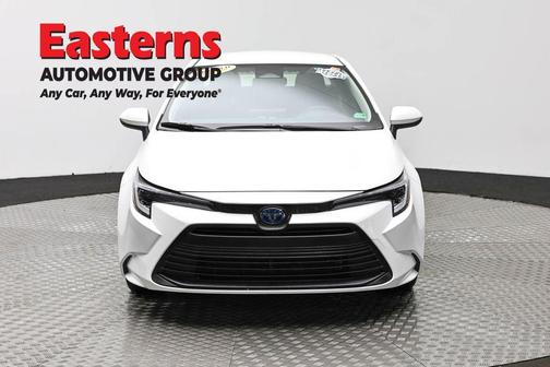 Ice 2024 Toyota Corolla Hybrid LE