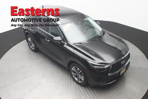 Mineral Black 2022 INFINITI QX60 Luxe