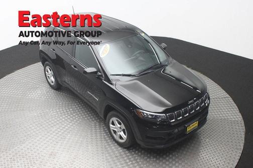 Diamond Black 2023 Jeep Compass Sport