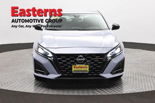Gray Sky Pearl 2023 Nissan Altima 2.5 SR