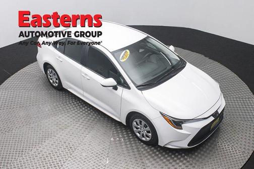 Ice 2025 Toyota Corolla LE