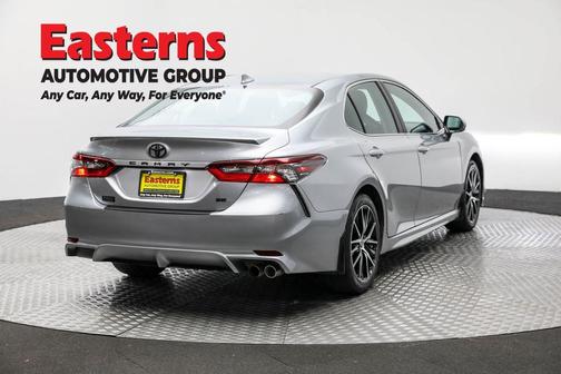 Celestial Silver Metallic 2024 Toyota Camry SE