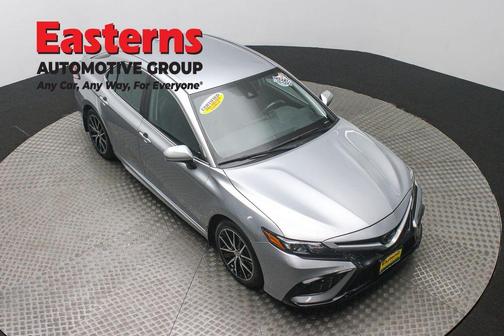 Celestial Silver Metallic 2024 Toyota Camry SE