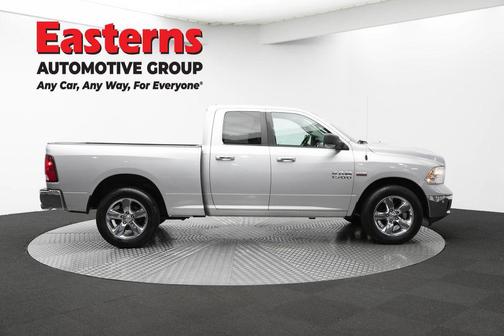 Bright Silver Clearcoat Metallic 2017 RAM 1500 Big Horn