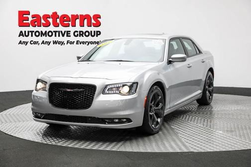 2023 Chrysler 300 S