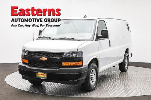 Summit White 2021 Chevrolet Express 3500 Work Van