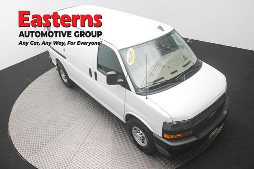 Summit White 2021 Chevrolet Express 3500 Work Van