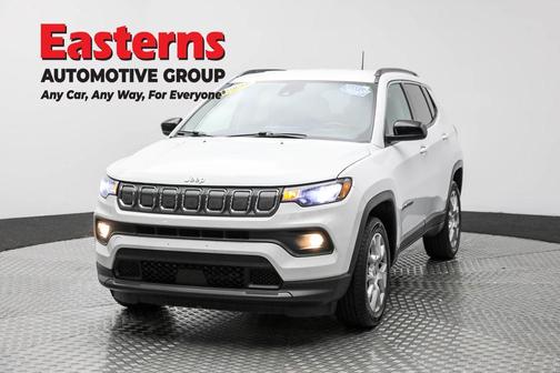 2022 Jeep Compass Latitude Lux