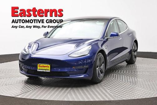 Blue 2018 Tesla Model 3 Long Range
