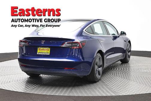 Blue 2018 Tesla Model 3 Long Range