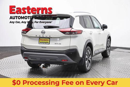White 2023 Nissan Rogue SV