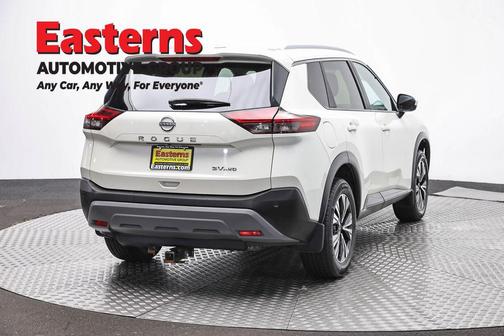 White 2023 Nissan Rogue SV