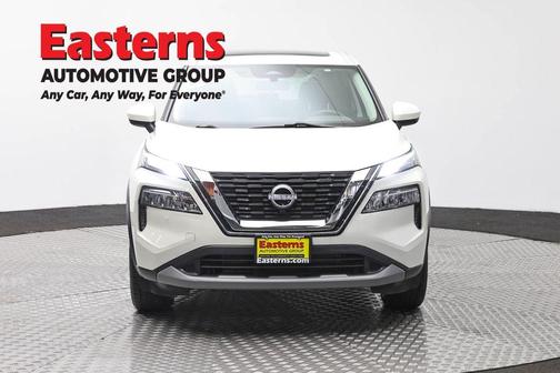 White 2023 Nissan Rogue SV