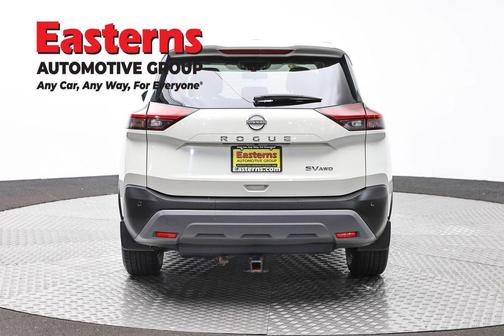 White 2023 Nissan Rogue SV