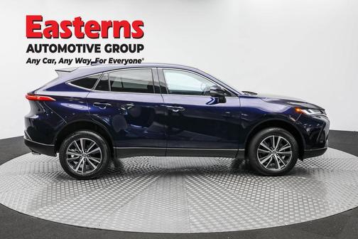 2024 Toyota Venza LE