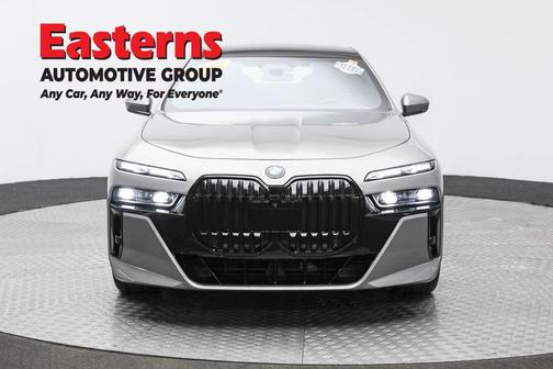Oxide Gray Metallic 2023 BMW 760 760i xDrive