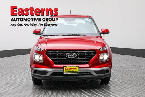 2023 Hyundai VENUE SE