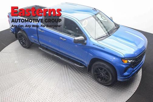 Glacier Blue Metallic 2024 Chevrolet Silverado 1500 Custom