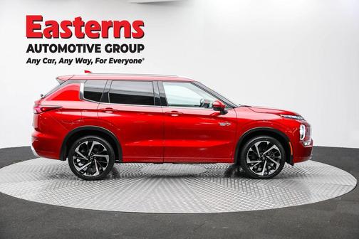 2023 Mitsubishi Outlander PHEV SEL