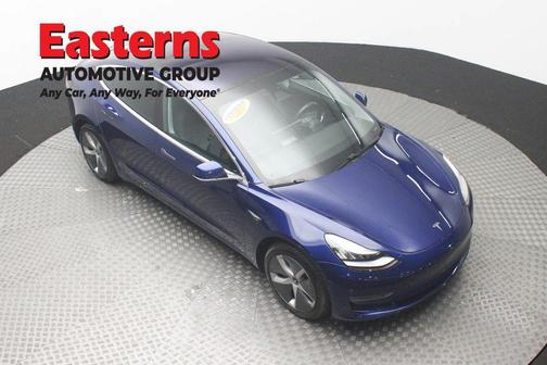 Blue 2018 Tesla Model 3 Long Range