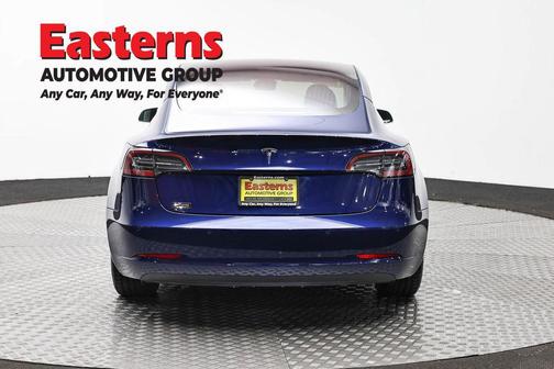 Blue 2018 Tesla Model 3 Long Range
